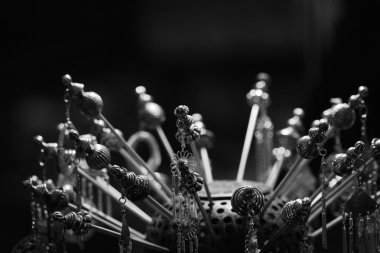 Metal Barrette kadar Tay tarzında kapatın