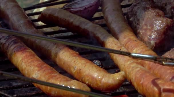 Колбасы Румынская Традиционная Еда Мясо Шары Мичи Гриле — стоковое видео