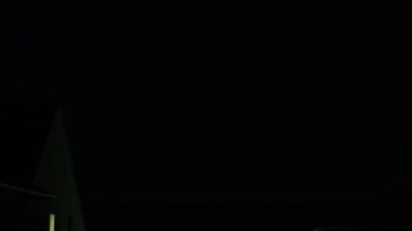 Dramatik bulutlar görüntü ile Yıldırım . Gece gök gürültüsü-fırtına