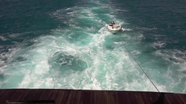 Réveillez Vous Réveil Eau Bateau Pleine Vitesse Mouvement Lent — Video