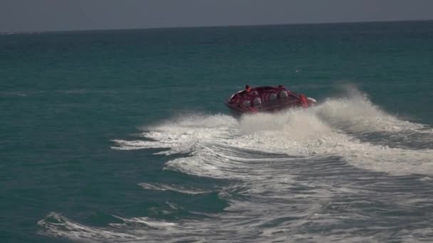 Manobras Barco Motor Alta Velocidade Movimento Lento — Vídeo de Stock