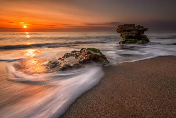 Een zee zonsopgang — Stockfoto