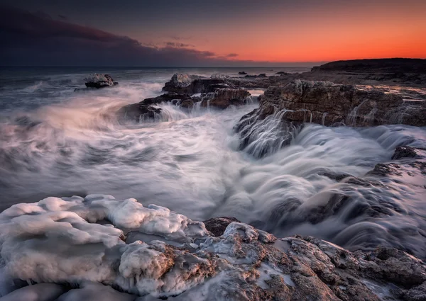 Fırtınalı bir kış deniz — Stok fotoğraf