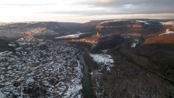 Luftbild Vom Tsarevets Hügel Mit Der Patriarchalkirche Und Einem Teil — Stockvideo