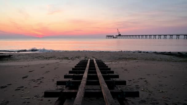 Vídeo Com Vista Colorida Perto Uma Praia Areia Nascer Sol — Vídeo de Stock