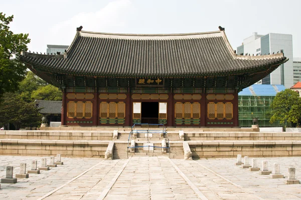 Deoksugung palast in seoul, Südkorea — Stockfoto