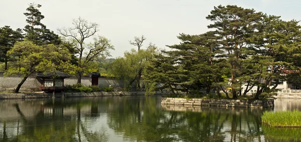 Gyeonghoeru Pavilion Gyeongbokgung Sarayı, Seoul, Güney Kore — Stok fotoğraf