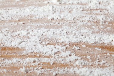 Tahtadaki buğday unu. yakın plan.