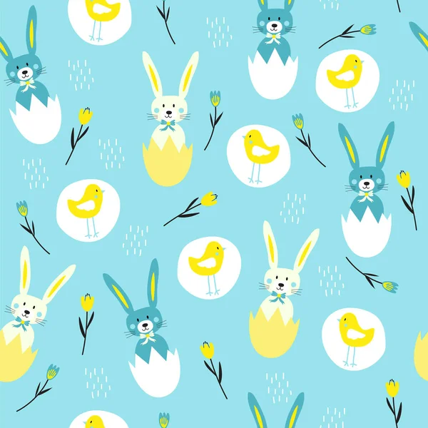 Ilustração vetorial coelhos de Páscoa dentro de cascas de ovos, galinhas e flores padrão de repetição sem costura em um fundo azul claro. — Vetor de Stock