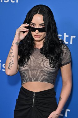 Batı Hollywood, CA USA. 9 Ekim 2025. MISTRs Ulusal PrEP Günü Kutlamasında Demi Lavato