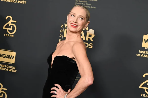 Beverly Hills, CA USA. 27 Ekim 2025. Katherine LaNasa 2025 Norman Lear Ödülleri 'nde