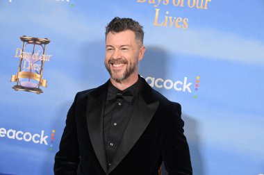 Kuzey Hollywood, CA USA. 8 Kasım 2025. Dan Feuerriegel Hayatımızın Günleri 'nde 60. yıldönümü kutlamalarında