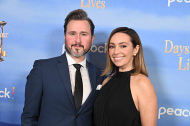 Kuzey Hollywood, CA USA. 8 Kasım 2025. Ken Barnett, Emily O Brien Hayatımızın Günleri 'nde 60. yıldönümü kutlamasında.