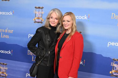 Kuzey Hollywood, CA USA. 8 Kasım 2025. Deidre Hall, Martha Madison Hayatımızın Günleri 'nde 60. yıldönümü kutlamalarında.