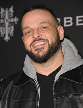 Batı Hollywood, CA USA. 1 Aralık 2025. Daniel Franzese, Manastır 'da 16. Yıllık Ağaç Işıklandırma Töreni