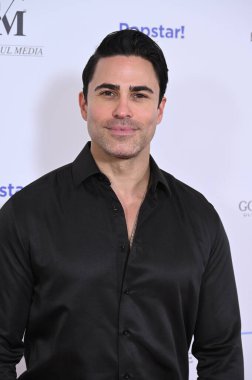 Burbank, CA USA. 10 Aralık 2025. Carlo Mendez, The Bay Sezon 10 Bölüm 10