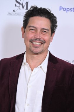 Burbank, CA USA. 10 Aralık 2025. Anthony Ruivivar, The Bay Sezon 10 Bölüm 10