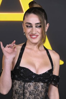 Hollywood, CA USA. 28 Ekim 2025. HBO LA Premiere Organizasyonu 'ndan Rachel Sennott. Fotoğraf: Michael Mattes