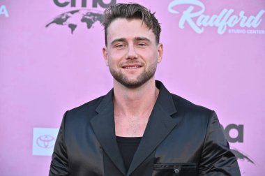 Studio City, CA USA. 11 Ekim 2025. Harry Jowsey 35. Geleneksel EMA Ödülleri Galasında