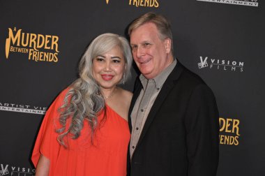 Century City, CA USA. 21 Ocak 2026. Scott J Jones, Elwi Thompson, Arkadaşlar Arası Cinayet Özel Gösterimi 'nde.