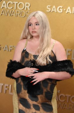 Los Angeles, CA USA. 1. Mar 2026. Megan Stalter, 32. Senelik Sinema Oyuncuları Birliği Aktör Ödülleri 'nde.