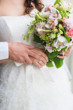 Damat ve gelin buketi ile