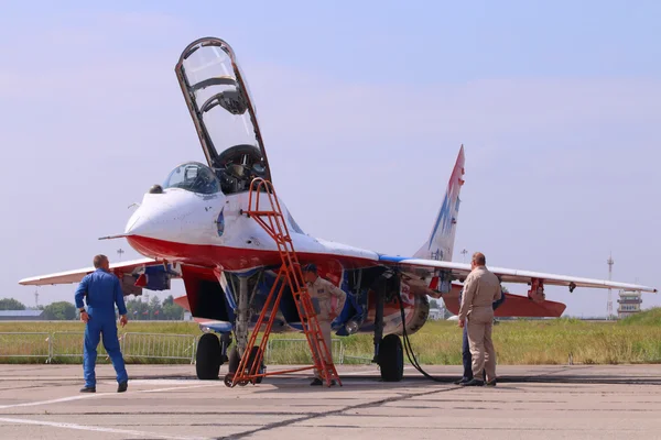 Perm, Rusko - 27 června 2015: Příprava na startu stíhačky — Stock fotografie