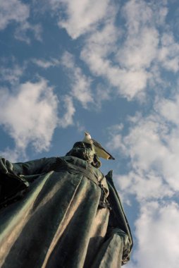 Mackinaw Adası, MI - 14 Temmuz 2021: MI 'deki Marquette Heykeli' nde Martı 14 Temmuz 2021.