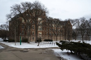 Doğu Lansing, MI - 30 Aralık 2025: kışın Bilgisayar Merkezi Binası. Yüksek kalite fotoğraf