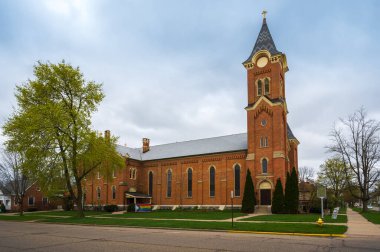 Charlotte, MI - 26 Nisan 2025: Birinci Cemaat Kilisesi. Yüksek kalite fotoğraf