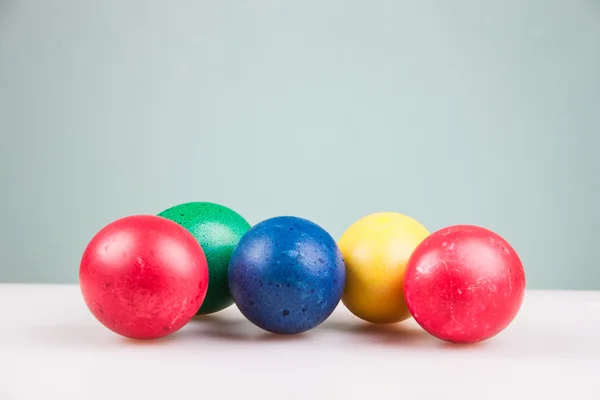 Uova di Pasqua colorate — Foto Stock