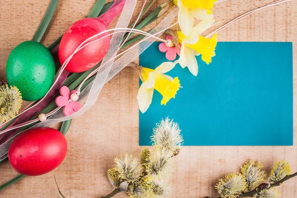 Easter eggs on the wooden table — Stock Photo, Image