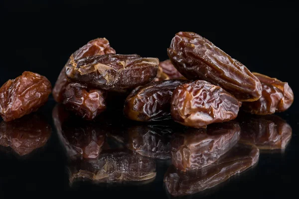 Date Fruit Sur Fond Noir — Photo