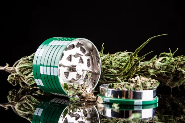 Cannabis on a black background — Stock Photo, Image