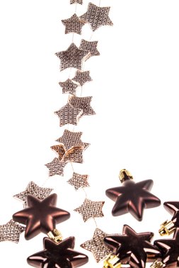 Beyaz arkaplanda Noel süslemesi