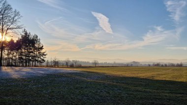 Kışın öğleden sonra güneşi