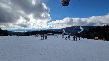 Hochficht kayak alanı Avusturya 'daki kayak pistinden kış manzarası