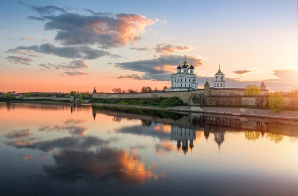  Pskov sabah peyzaj