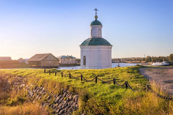 Kaple Petra Pavla Hradeb Solovetského Kláštera Březích Zátoky Prosperity Paprscích — Stock fotografie