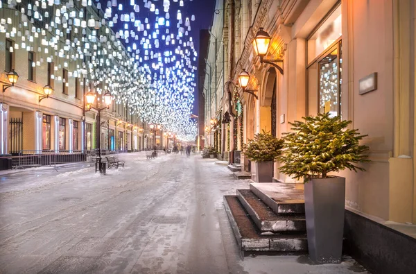 Lanterne Incandescenti Dal Cielo Stoleshnikov Lane Mosca Luce Capodanno — Foto Stock