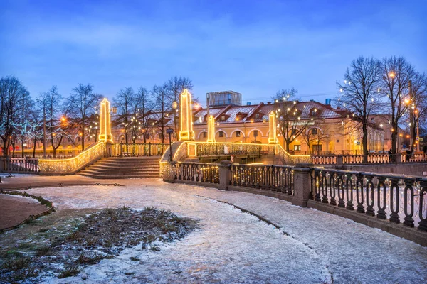 Krasnogvardeisky Most Přes Griboyedov Kanál Petrohradě Pod Modrým Zimním — Stock fotografie