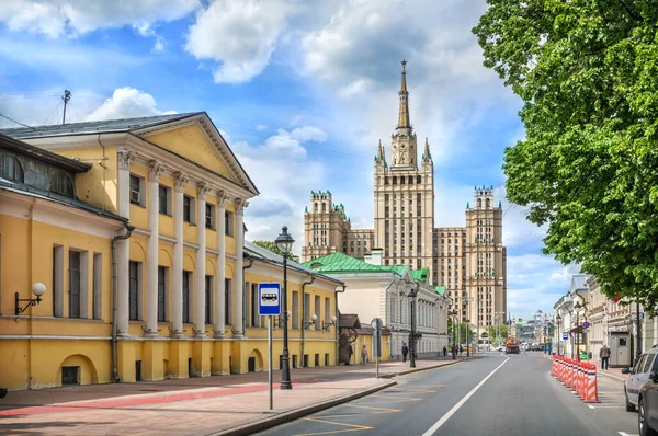 Het Dolgoruky Sologub Landgoed Bolsjaja Nikitskaja Straat Moskou Een Zomer — Stockfoto