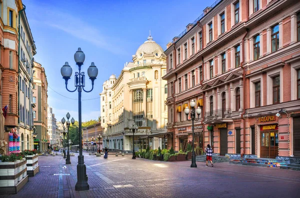 Huizen Cafés Arbat Moskou Een Zomerochtend — Stockfoto