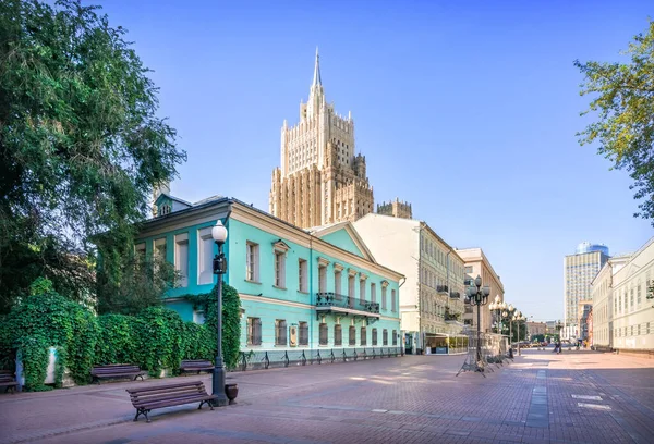 Pushkin House Arbat Moskvě Létě Ráno — Stock fotografie