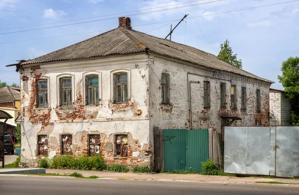 Casa en ruinas —  Fotos de Stock