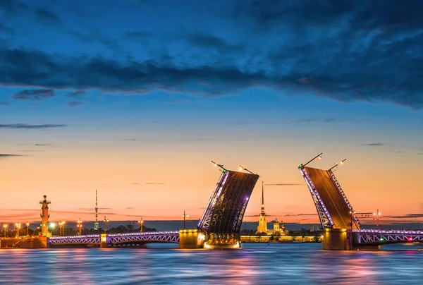 Verbreking van de brug Palace — Stockfoto