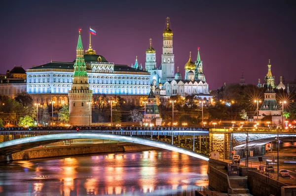 Dawn stiger i Moskva — Stockfoto