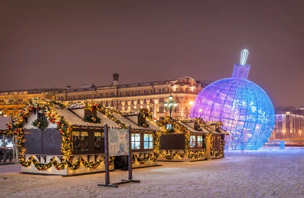 Московская рождественская игрушка — стоковое фото