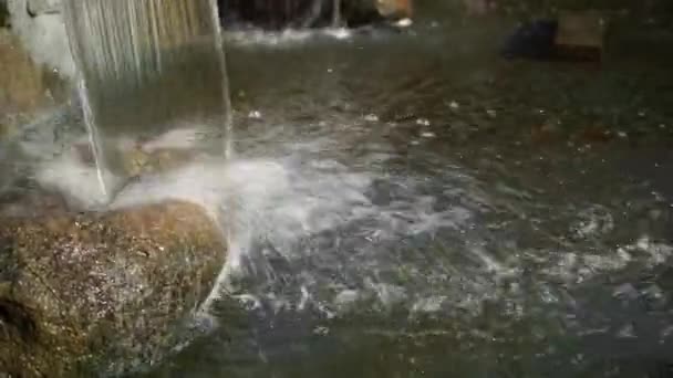 Artificial Waterfall Falls Granite Stone Lot Spray Scattering Different Directions — Stok video