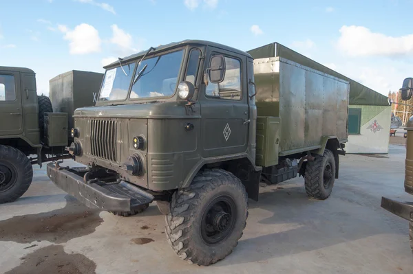 Auto chlebowska afh-66 basierend auf sowjetischen LKW gaz-66 im neuen Militärpark "Patriot" — Stockfoto